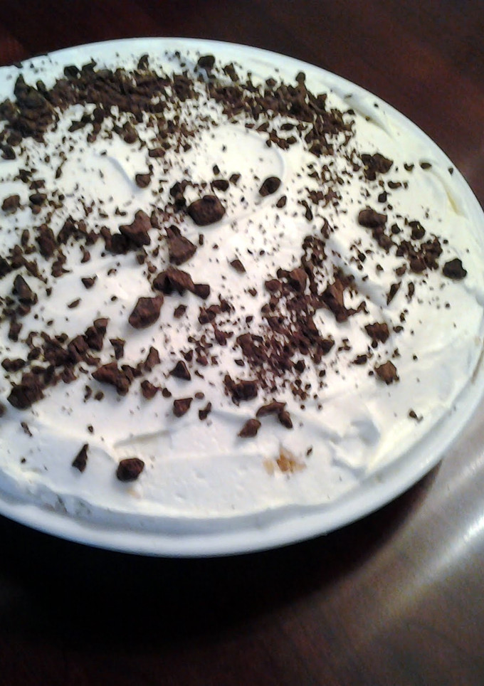 A picture of Chocolate Mousse Pie With Peanut Butter Cookie Crust.