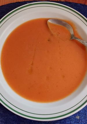 Una foto de Sopa de tomate, la favorita de mi mamá