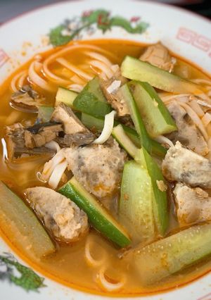 番茄汁鯖魚罐頭湯麵 的食譜成品照片