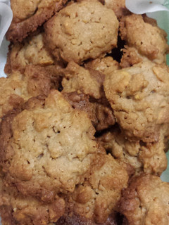 A picture of Chocolate Cornflake Cookies.
