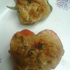 A picture of Tuna loaf II in a bell pepper.