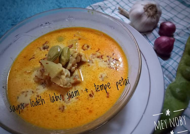 Lodeh labu siam + tempe petai