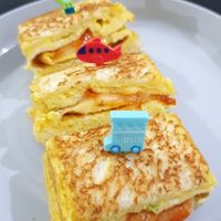 Tukli mushuk bilan masxara qiladi Porno massaj video onlayn