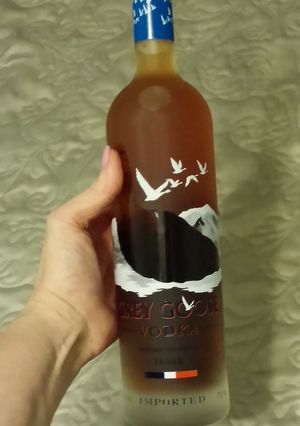 A picture of Homemade Pure Vanilla Extract.