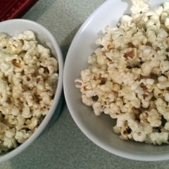 A picture of Mimi's Movie Star Popcorn.
