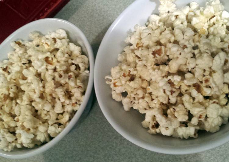 Recipe of Super Quick Mimi&#39;s Movie Star Popcorn