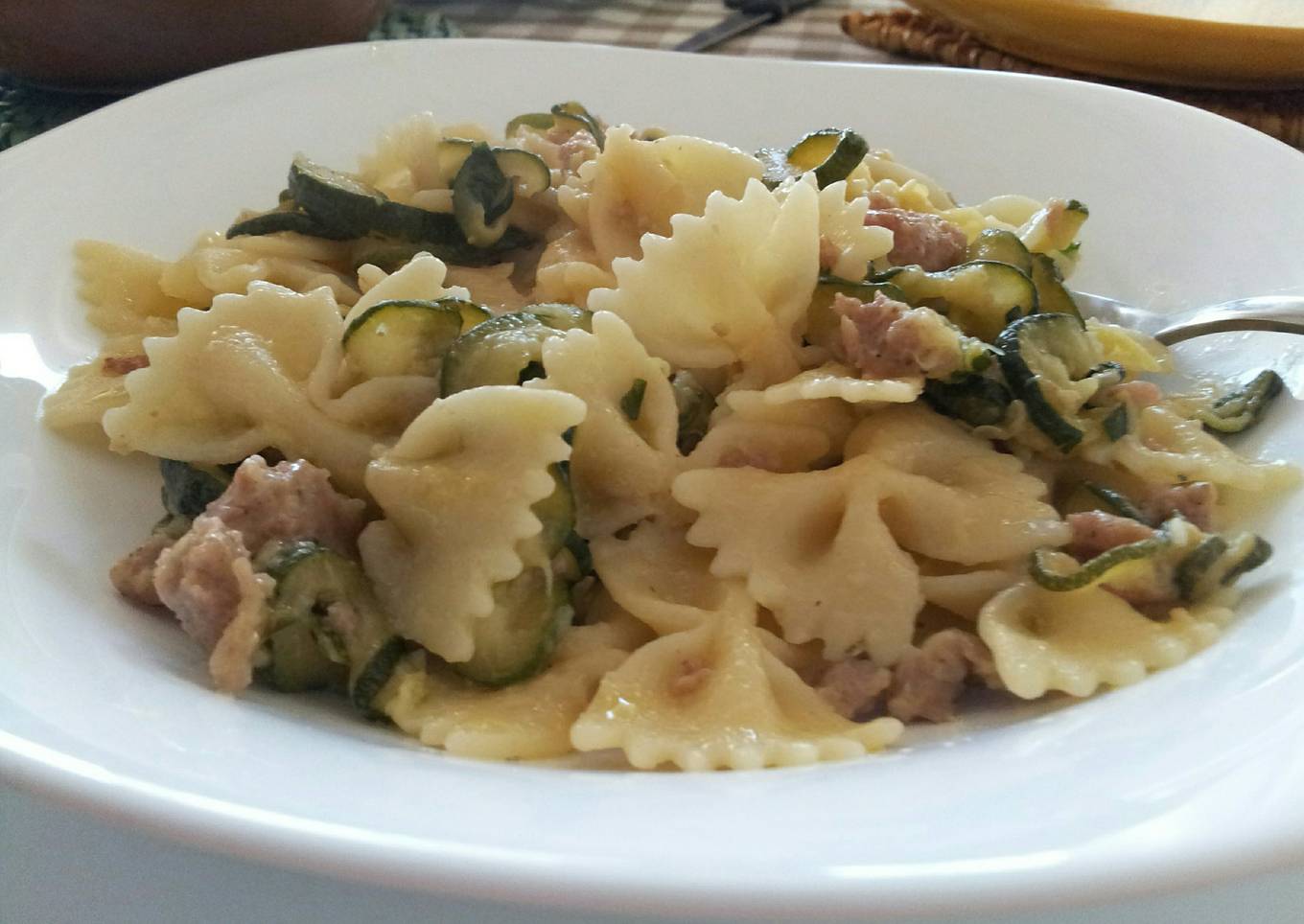 AMIEs Farfalle with Zucchini, Cream & Sausage