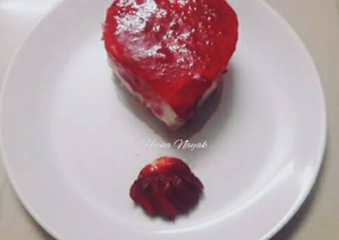 Strawberry cake