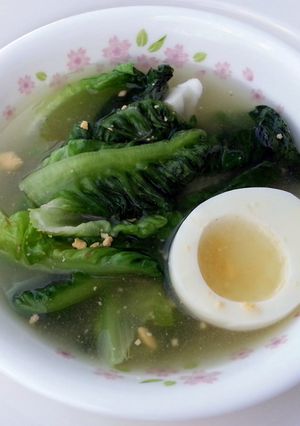 A picture of LG EGG SALAD SOUP.