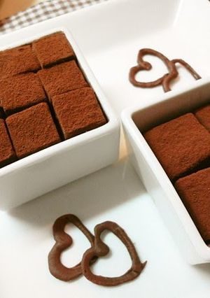 A picture of Not Too Sweet Coffee-Flavored Truffles.