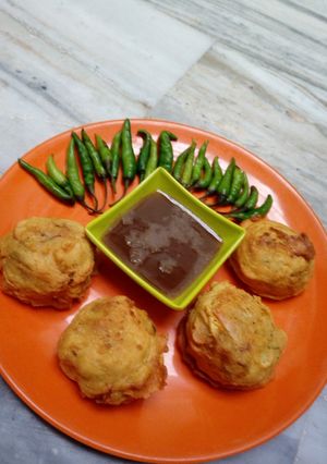A picture of Besan Aloo Tikki.