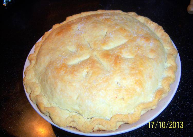 Recipe of Sobzee&#39;s Apple Pie in 22 Minutes at Home