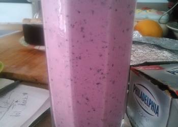 Unique Cuisine Blueberry cheesecake smoothie Delicious Steady