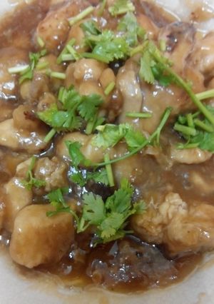 A picture of Dazzled Lemon Honey Chicken.