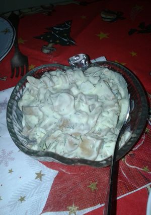 A picture of Mushrooms salad with mayo.
