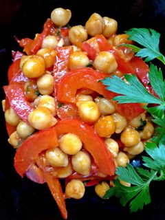 Csicseriborsós shakshuka recept fotója
