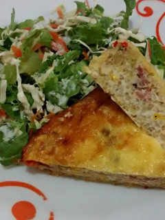 A picture of Crustless Quinoa, Vegetables and Bacon Quiche.