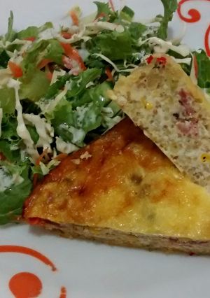 A picture of Crustless Quinoa, Vegetables and Bacon Quiche.