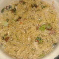 A picture of Bbq Pasta Salad.