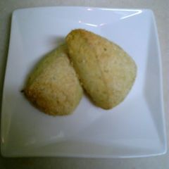 A picture of Easy Sugar-Free Banana Scones.