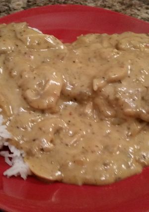 A picture of Mushroom pork chops.