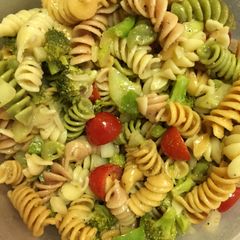 A picture of Pasta salad with Veggies.