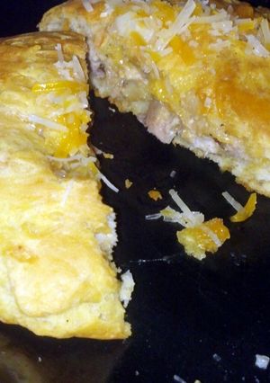 A picture of Chicken & Cheese "Hot Mama" Pocket.