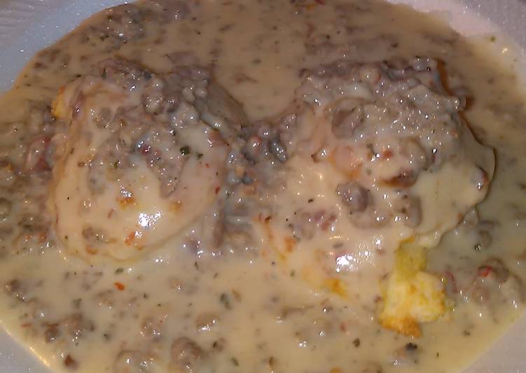How to Make Perfect Nikki's Pork sausage biscuits and gravy