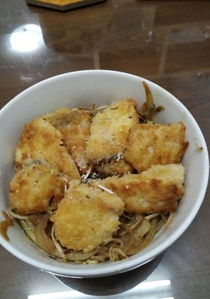 酥炸鯛魚丼飯 的食譜成品照片
