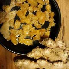 A picture of Ginger candy.