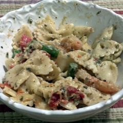 A picture of Luke's Creamy Pesto Shrimp Pasta.