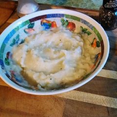 A picture of Super Simple Mashed Potatoes.