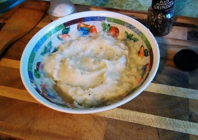 Simple Way to Prepare Ultimate Super Simple Mashed Potatoes