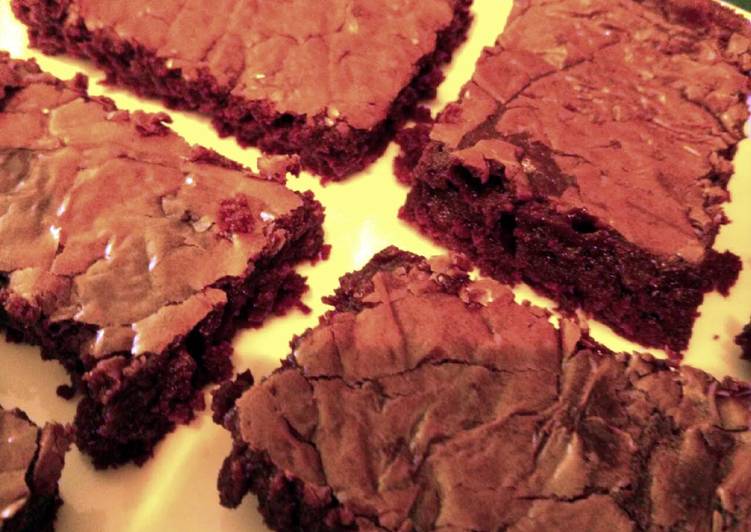 Simple Way to Prepare Speedy easy 3 ingredient nutella brownies