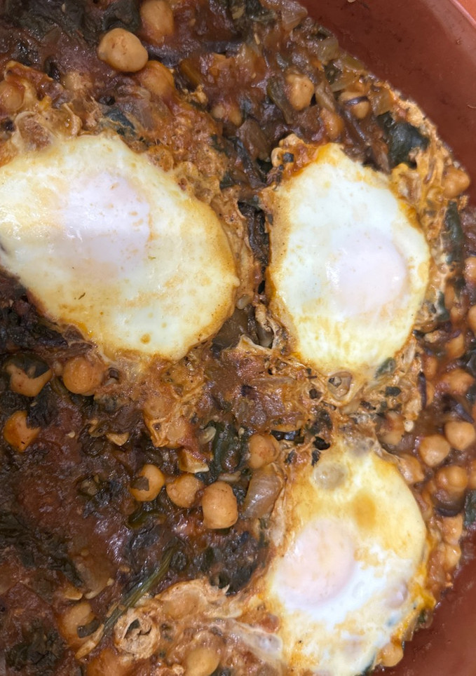 Una foto de 588. Cazuela de garbanzos y verduras (principal verduras)