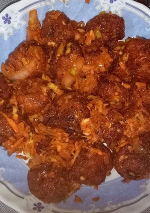A picture of Veg Manchurian dry.
