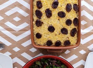Foto de Arroz de pato com chouriço e salada