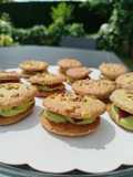 Biscuits dacquoise pistache et abricots