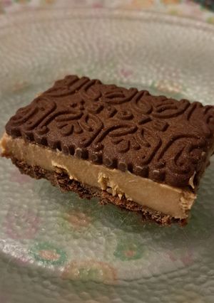 Una foto de Alfajores helados de chocotorta: rápido, fácil y con pocos ingredientes