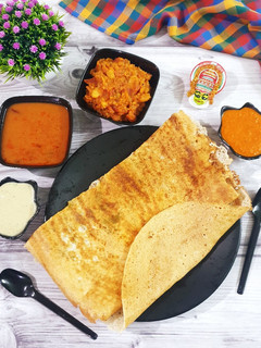 મૈસુર મસાલા ઢોસા (Mysore Masala Dosa recipe in Gujarati) રેસીપી મુખ્ય ફોટો