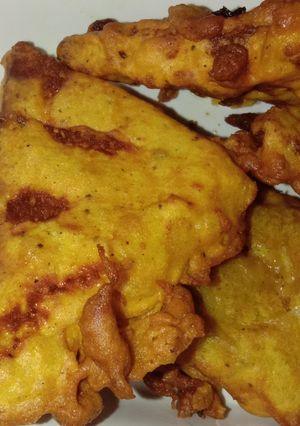 A picture of Bread Pakoda.