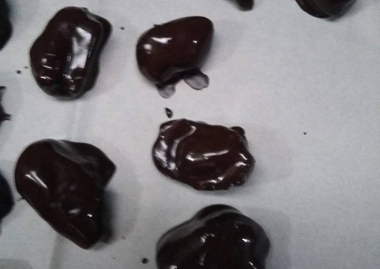 Korma Almond Praline