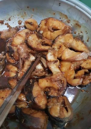 Hình của món Cá lóc kho tiêu.