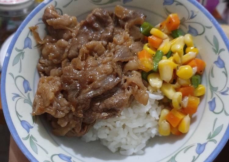 makanan Rice bowl ala yoshinoya Jadi, Bisa Manjain Lidah