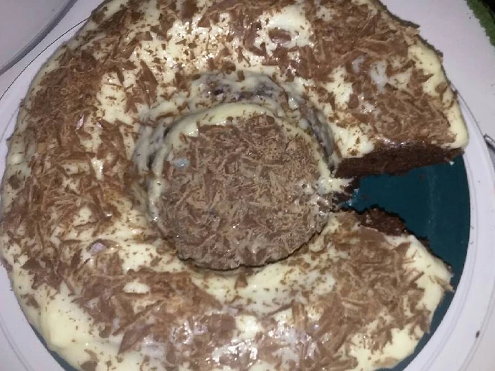 Easy Steps Make Recipes Chocolate Cake with Cream Cheese Icing &amp;amp; Chocolate Shavings the So Delicious So Delicious.