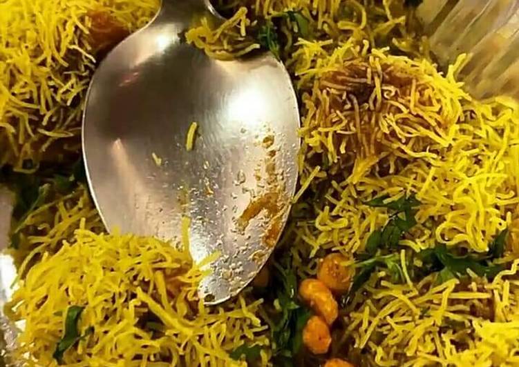 Recipe of Any-night-of-the-week Chatpati sev