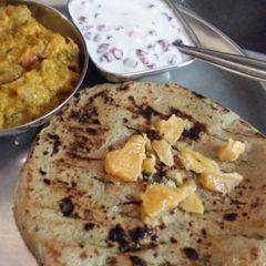 A picture of Bajra ki roti/rotla.