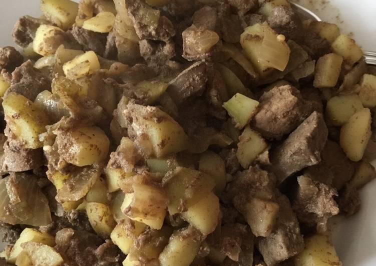 Simple Way to Prepare Homemade One -Pot Lamb Liver, Onions and Potatoes