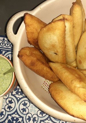 Una foto de Empanadas de carne mechada Venezolanas