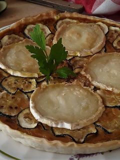 Una foto de Quiche de calabacín y queso